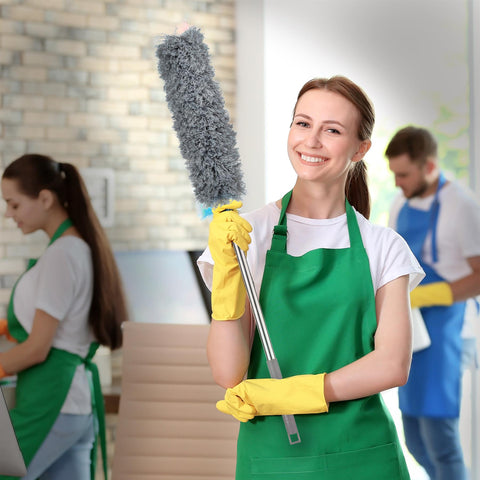 Extendable Telescopic Duster for Easy Clean-up Tasks