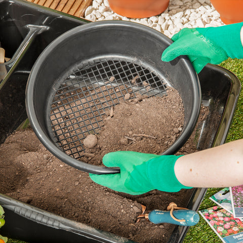 Large Plastic Riddle Sieve